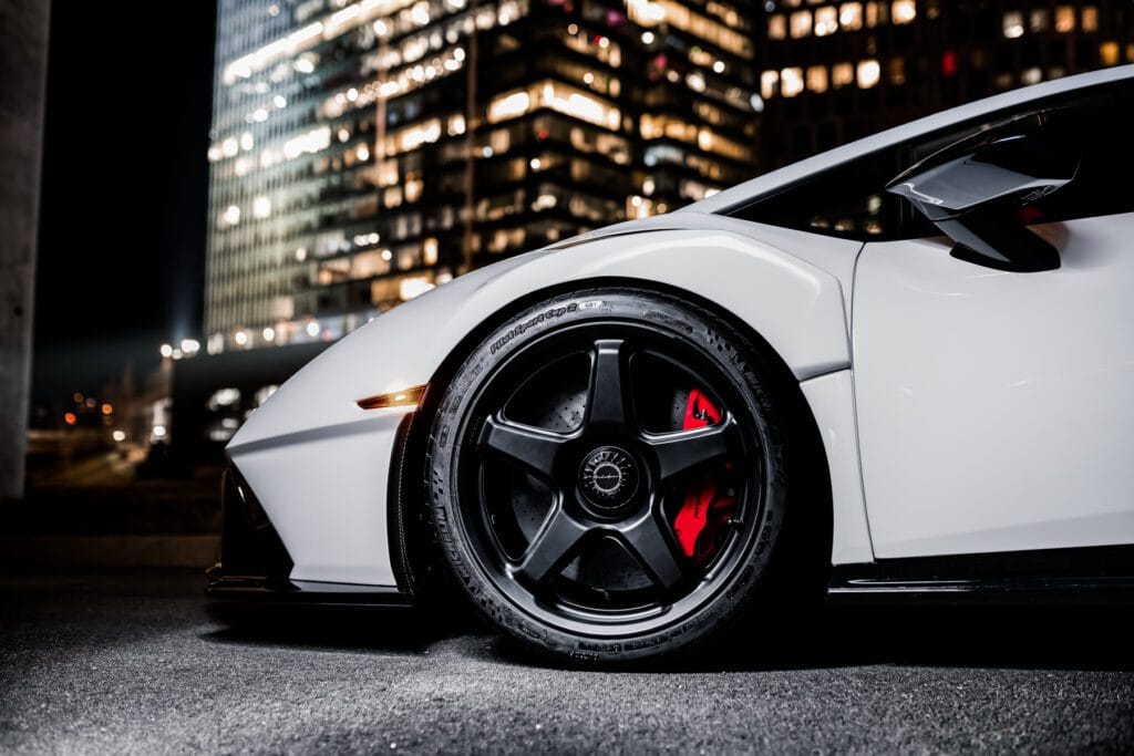 White Lamborghini Huracan STO - Brixton Forged™
