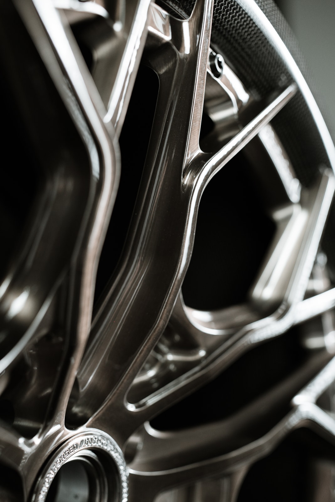 brixton-forged-pf14-r-carbon-dymag-wheels-brushed-carbon-bronze-gloss