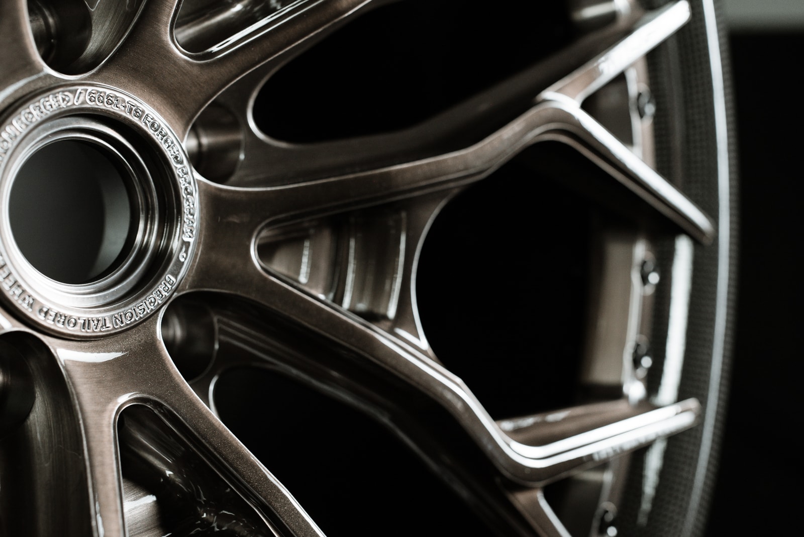 brushed-bronze-forged-wheels-brixton-forged-pf14-r-carbon-dymag-wheels-brushed-carbon-bronze-gloss