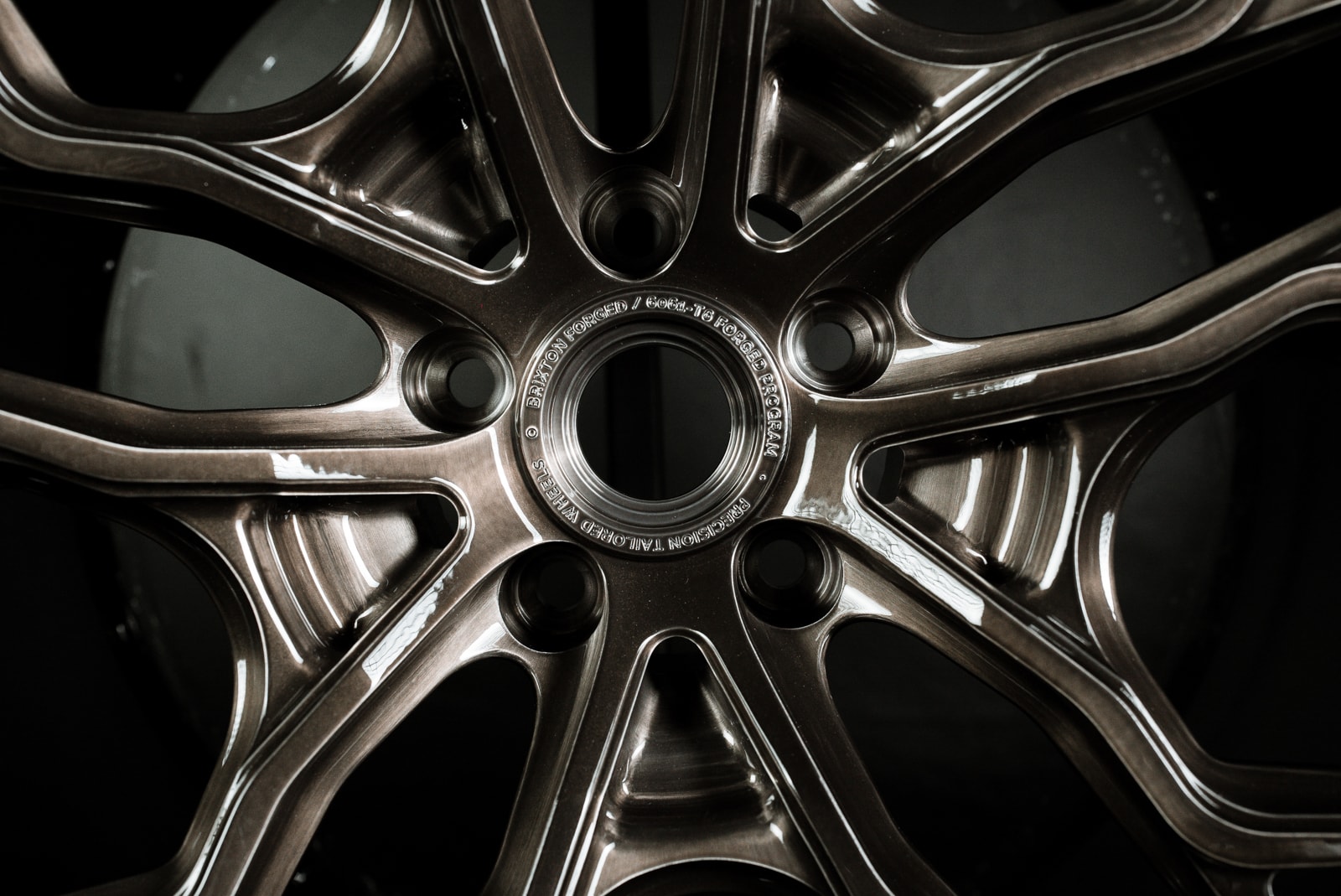 brixton-forged-pf14-r-carbon-dymag-wheels-brushed-carbon-bronze-gloss