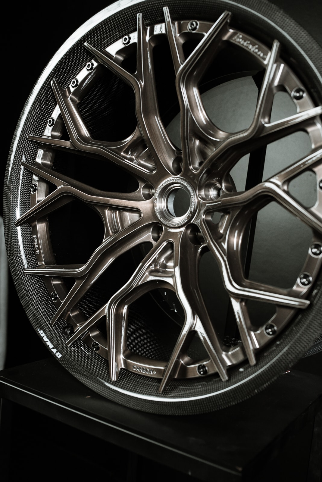 brixton-forged-pf14-r-carbon-dymag-wheels-brushed-carbon-bronze-gloss