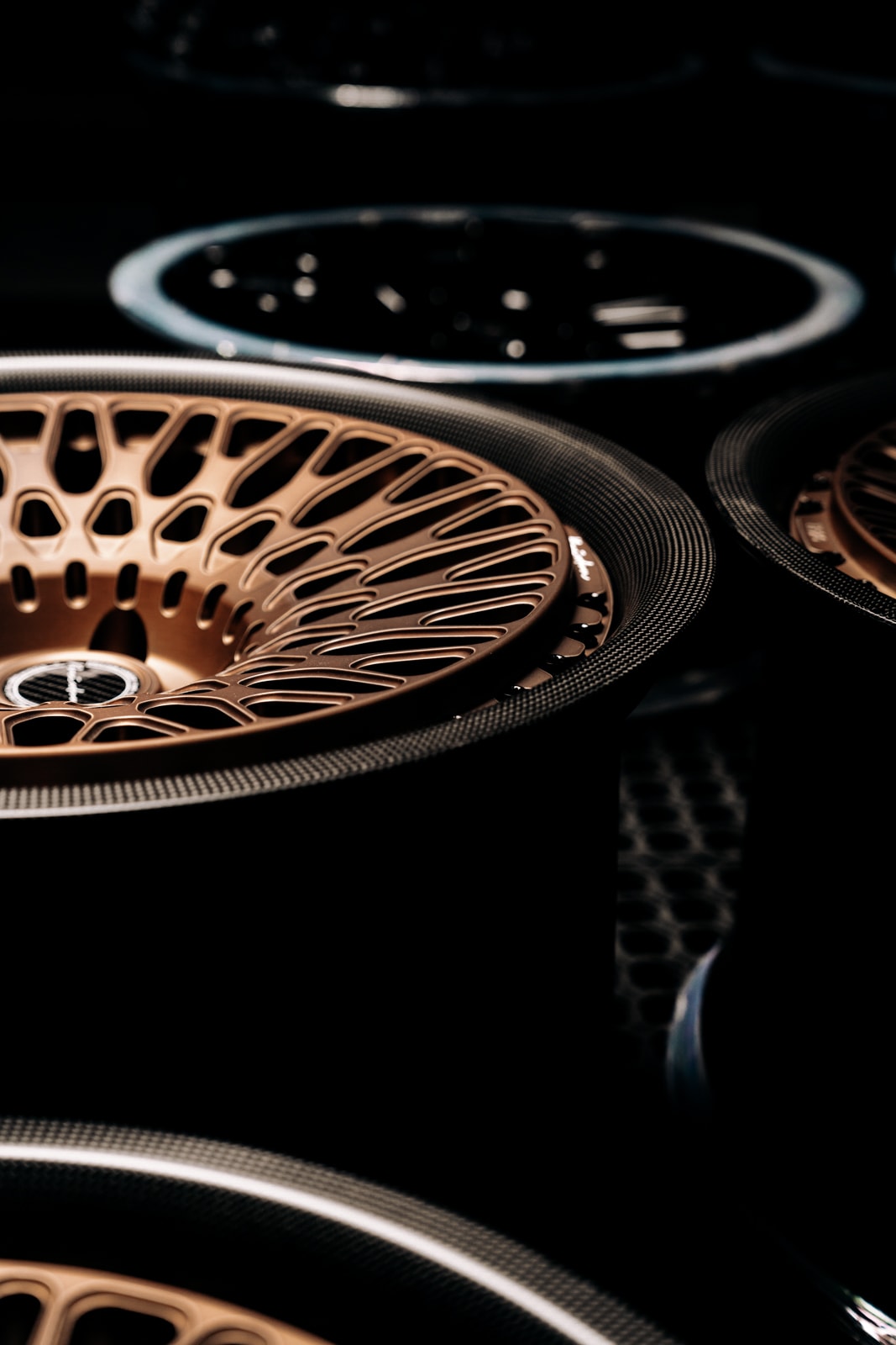bronze-forged-wheels-brixton-forged-tr20-carbon-dymag-wheels