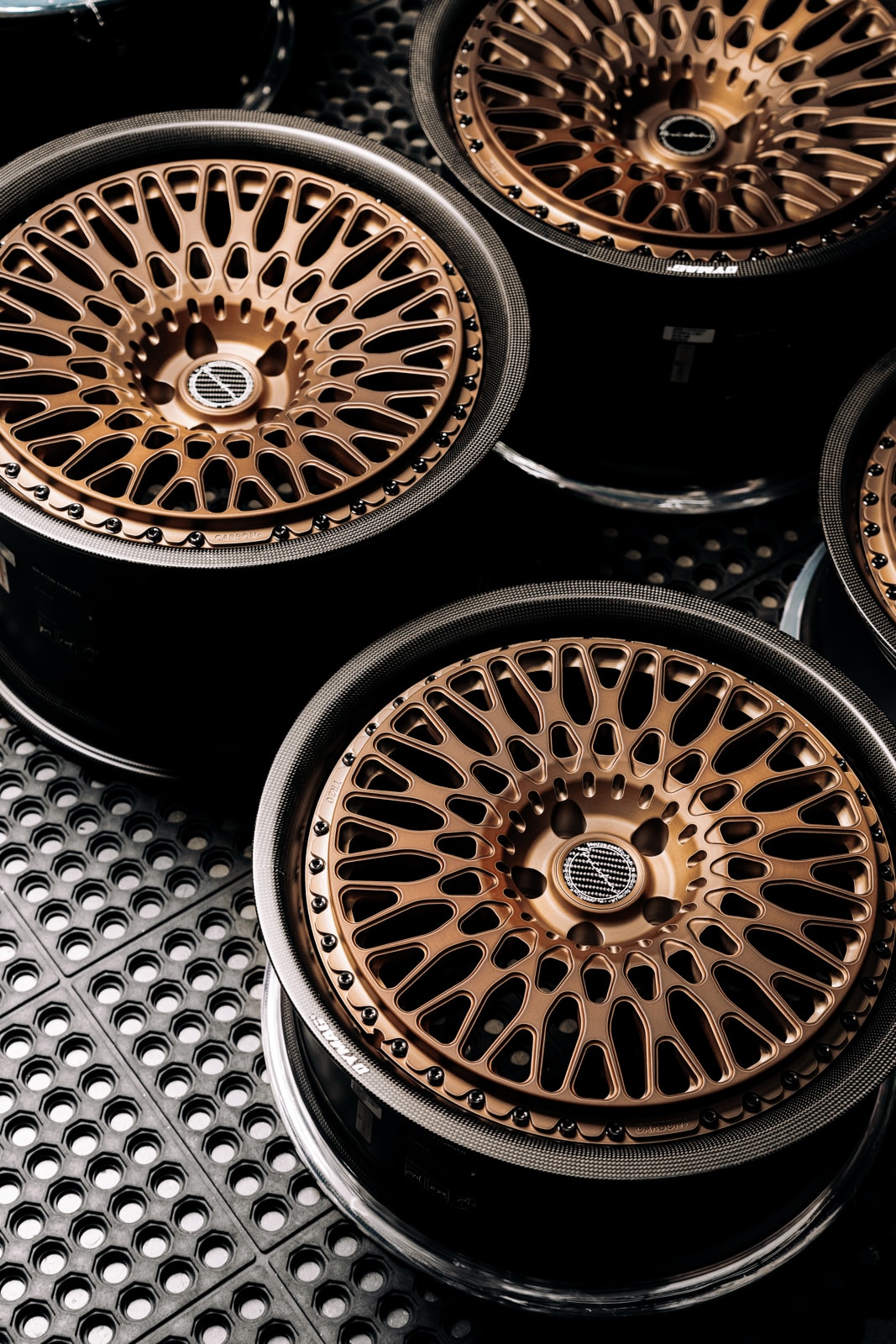 bronze-forged-wheels-brixton-forged-tr20-carbon-dymag-wheels