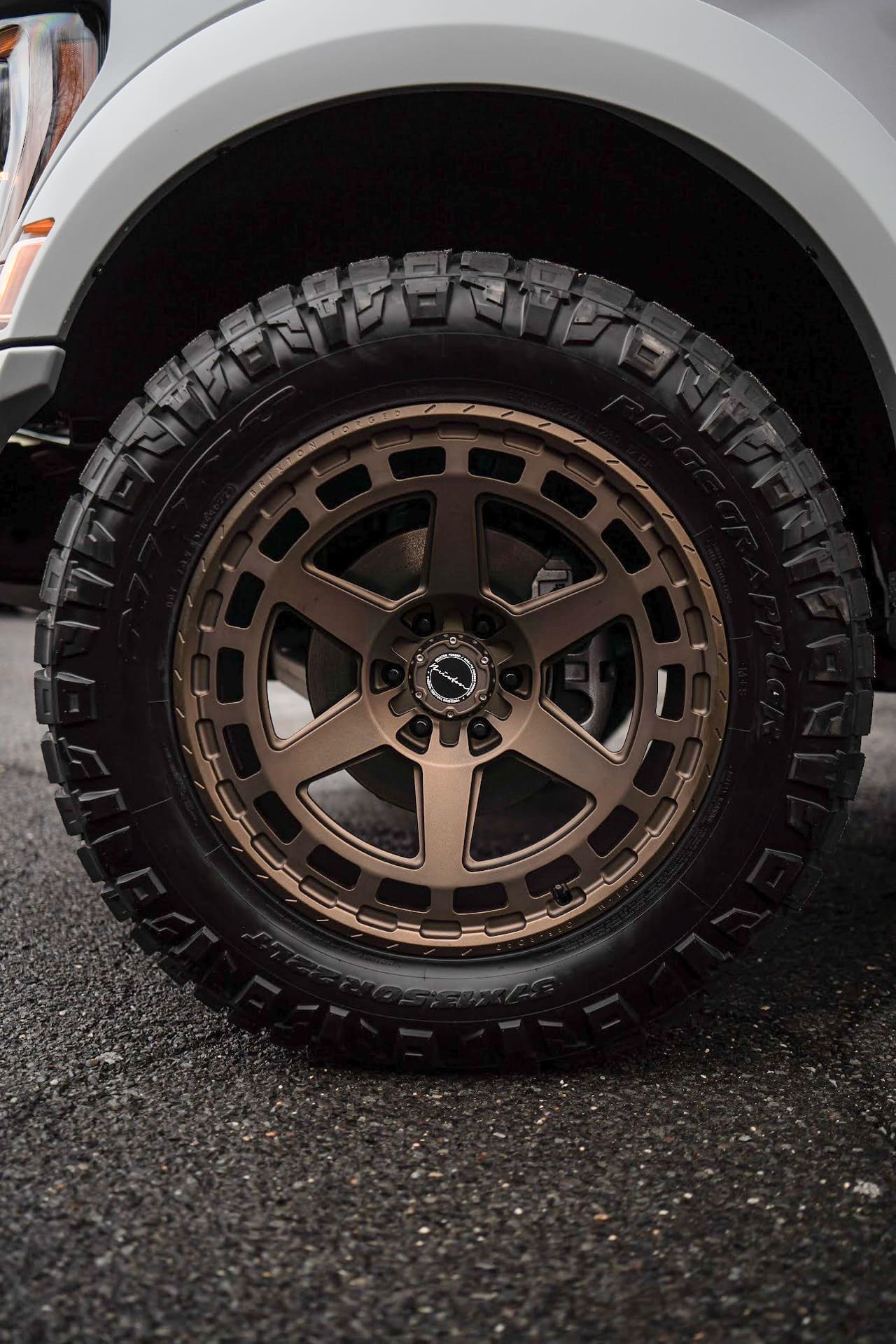 White Ford Raptor - Brixton Forged BX01-M Offroad wheels - Brixton Forged™