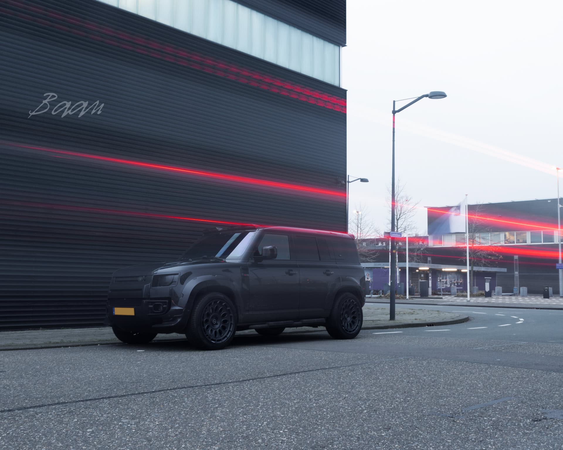 black-land-rover-defender-wheels-brixton-forged-tr21-aero-1-black