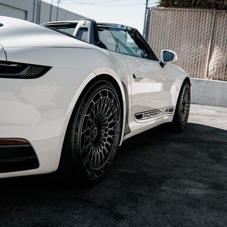 white-porsche-carrera-s-cabriolet-wheels-brixton-forged-tr20-aero1